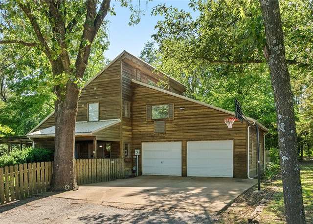 Property at 12678 Oak Knoll Cir, Gentry, AR 72734, 4 beds, 2.5 baths