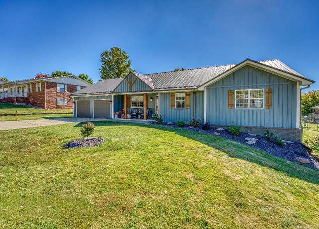 Property at 118 Rose St, Harrison, AR 72601, 4 beds, 2 baths