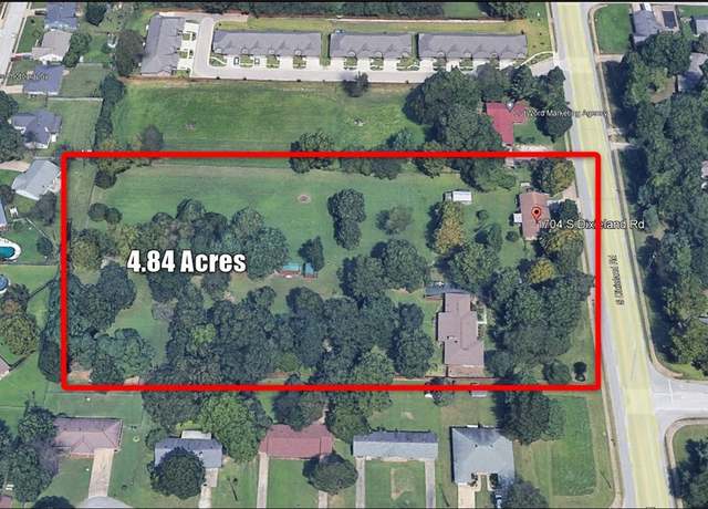 Property at 1704 & 1710 S Dixieland Rd, Rogers, AR 72758, 6 beds, 3.5 baths