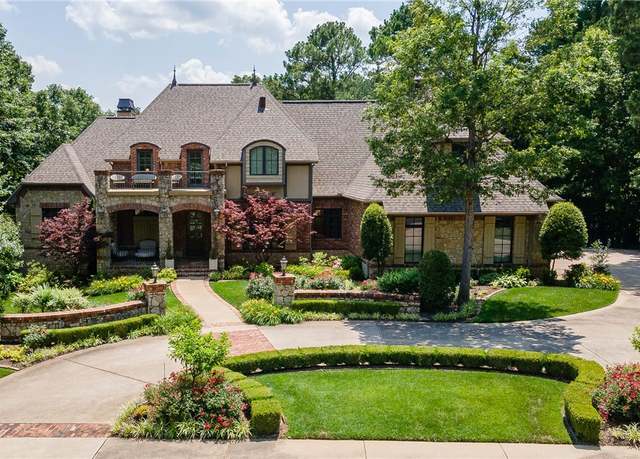 Property at 4764 Prestwick Cir, Fayetteville, AR 72704, 5 beds, 6 baths