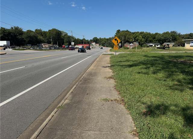 Property at 114 W Main St, Farmington, AR 72730