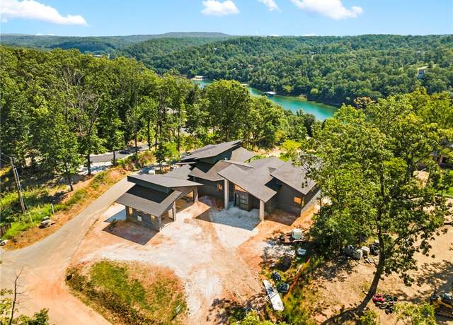 Property at 15903 Hawks Landing Dr, Rogers, AR 72756, 4 beds, 4.5 baths