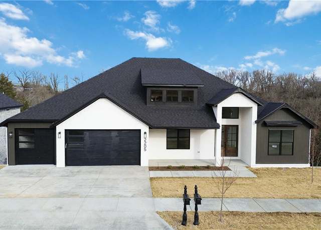 Property at 2205 NE Steinbeck Dr, Bentonville, AR 72712, 5 beds, 4 baths