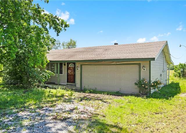 Property at 11731 S Highway 43, Gentry, AR 72734, 3 beds, 2 baths