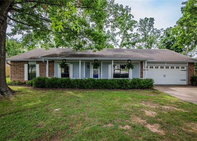 Property at 707 Turtle Creek Dr, Rogers, AR 72756, 3 beds, 2 baths