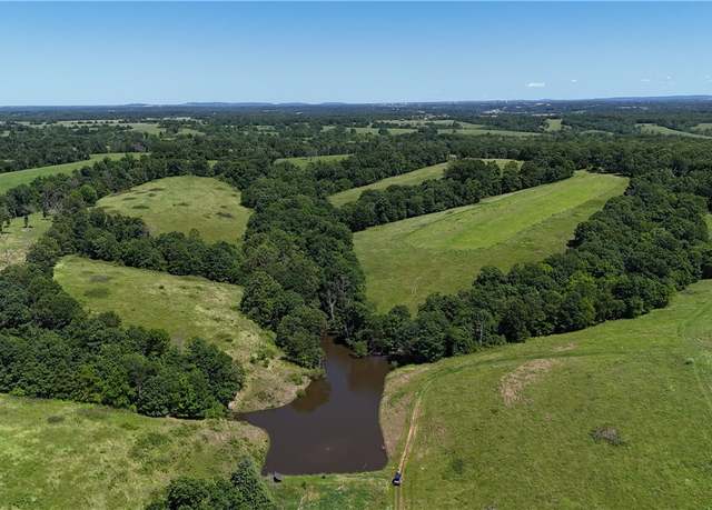 Property at 14100 Gailey Hollow Rd, Siloam Springs, AR 72761