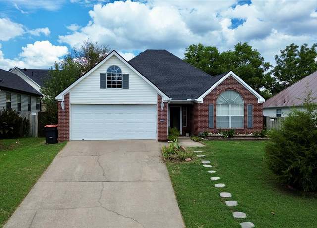 Property at 564 Branchwood Ave, Springdale, AR 72764, 3 beds, 2 baths