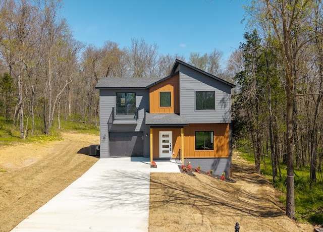 Property at 13 Hillborough Ln, Bella Vista, AR 72715, 3 beds, 2.5 baths