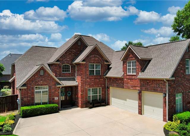 Property at 5000 SW Blaire Mont Rd, Bentonville, AR 72713, 4 beds, 3.5 baths