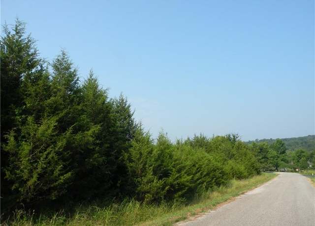 Property at 6 Clover Ln #10, Holiday Island, AR 72631