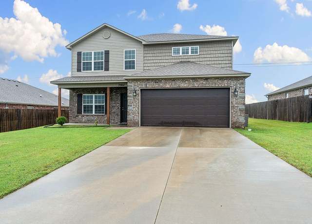Property at 7004 SW Chalkstone Rd, Bentonville, AR 72713, 4 beds, 2.5 baths