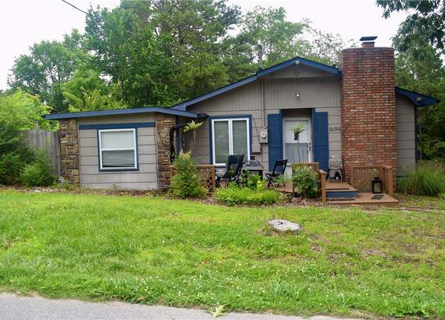 Property at 8096 Magnolia Ln, Rogers, AR 72756, 3 beds, 1 bath