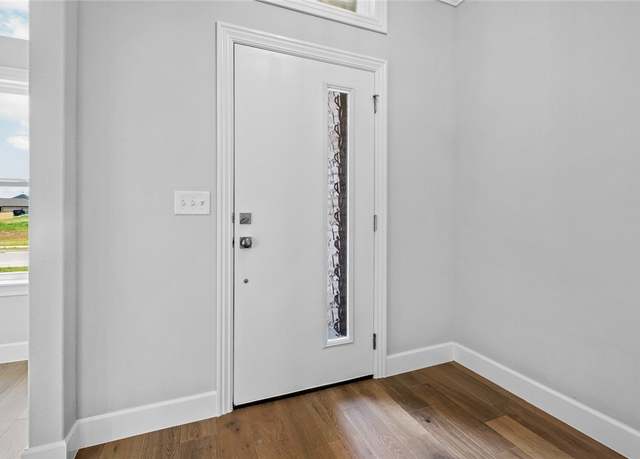 Property at 1430 Overcup Oak Ln, Bentonville, AR 72713, 4 beds, 2.5 baths