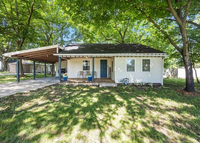 Property at 213 N West Ave, Lincoln, AR 72744, 2 beds, 2 baths