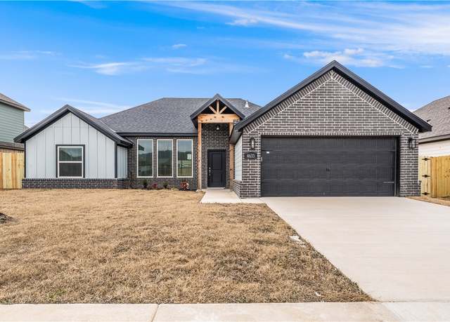 Property at 1004 Marquis Ave, Lowell, AR 72745, 3 beds, 2 baths