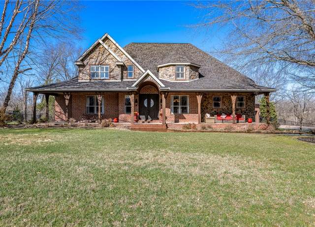 Property at 11277 Talamore Blvd, Bentonville, AR 72712, 5 beds, 5.5 baths