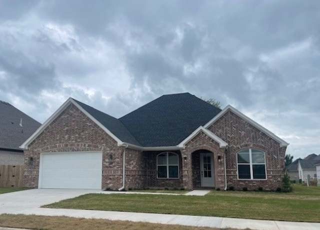 Property at 3582 E Greystone Dr, Fayetteville, AR 72764, 4 beds, 3 baths