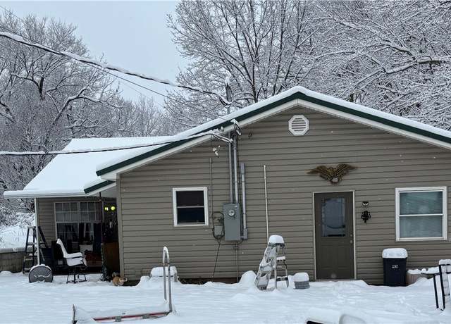 Property at 10693 Snavely Rd, Elm Springs, AR 72762, 4 beds, 2.5 baths