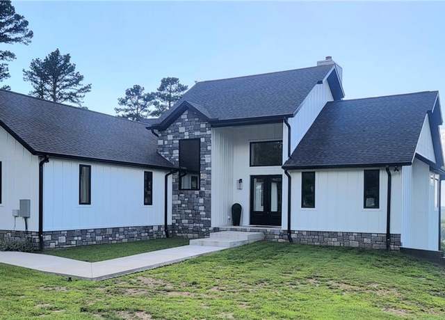 Property at 1630 Cr 152, Eureka Springs, AR 72632, 2 beds, 2 baths