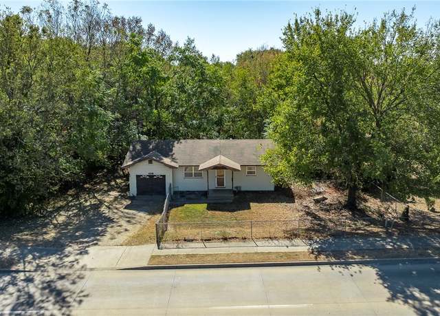 Property at 2291 Wagon Wheel Rd, Springdale, AR 72762, 3 beds, 1 bath