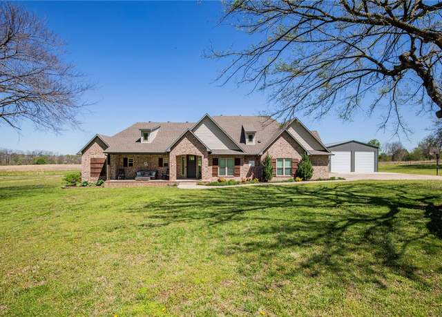 Property at 1600 Butler Rd, Prairie Grove, AR 72753, 4 beds, 3 baths