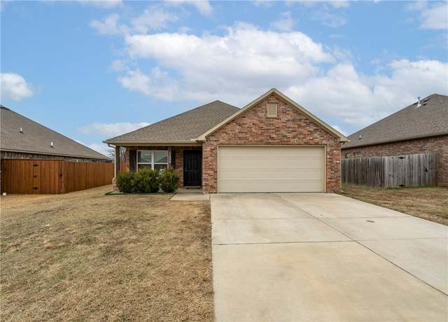 Property at 1228 Canyon Gate Dr, Siloam Springs, AR 72761, 3 beds, 2 baths