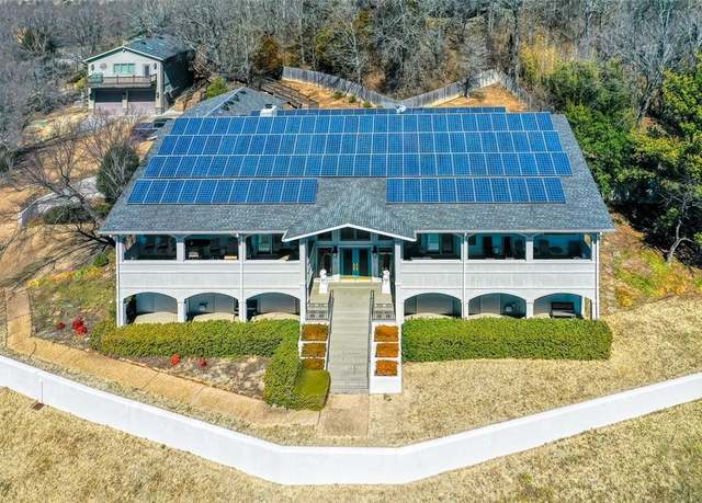 Property at 680 N Cliffside Dr, Fayetteville, AR 72701, 5 beds, 5 baths