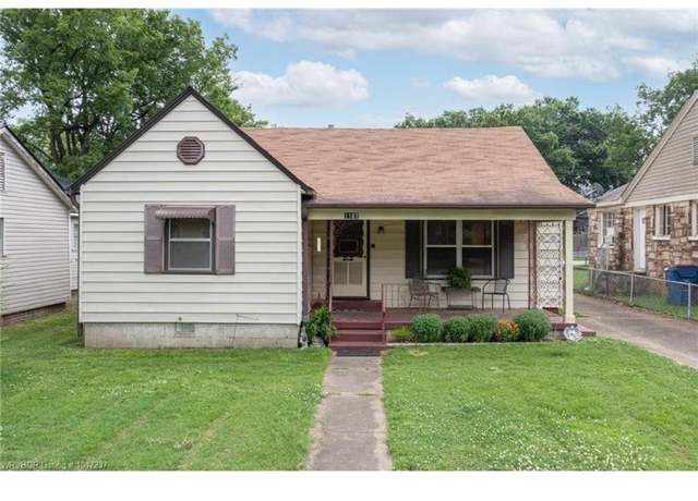 Property at 1107 S 20th St, Fort Smith, AR 72901, 2 beds, 1 bath
