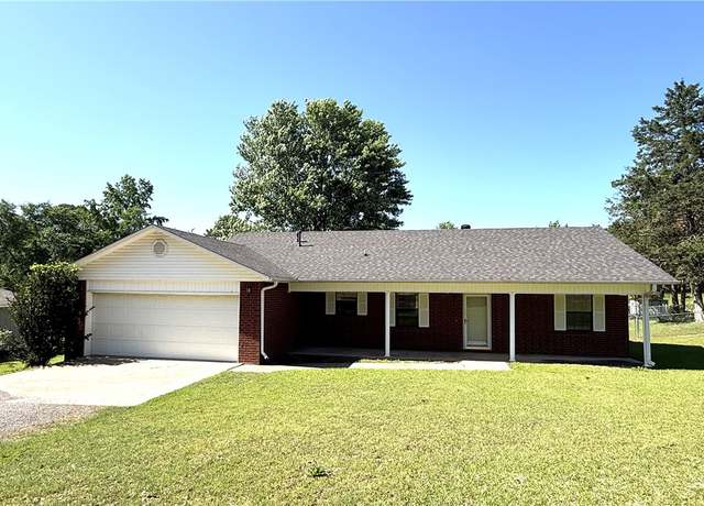 Property at 250 Ridgeway Dr, Dover, AR 72837, 3 beds, 2 baths