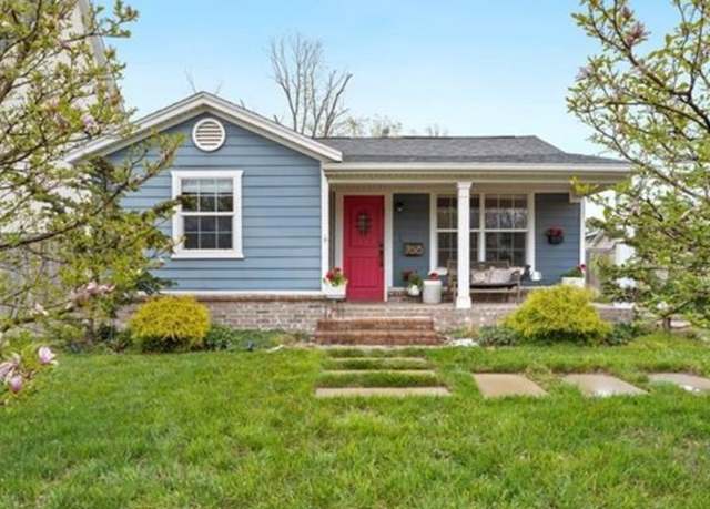 Property at 708 NW B St, Bentonville, AR 72712, 2 beds, 1 bath