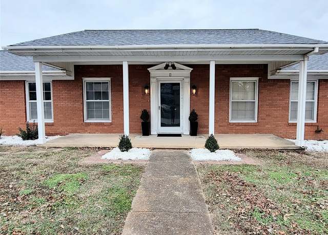 Property at 9 Grandview Ave, Harrison, AR 72601, 3 beds, 2 baths