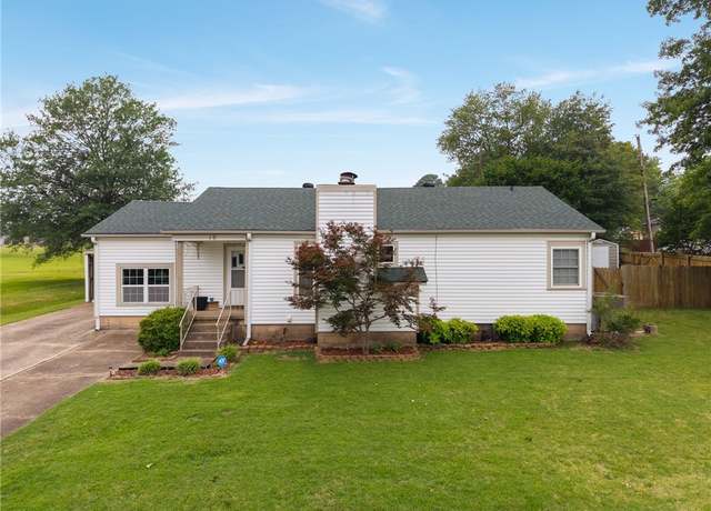 Property at 19 Crape Myrtle Rd, Van Buren, AR 72956, 3 beds, 2 baths