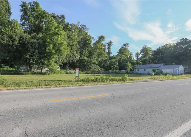 Property at 11187 W 264 Hwy, Bentonville, AR 72712, 3 beds, 2 baths