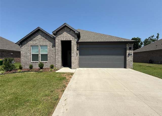 Property at 514 N Goose Xing, Farmington, AR 72730, 4 beds, 2 baths