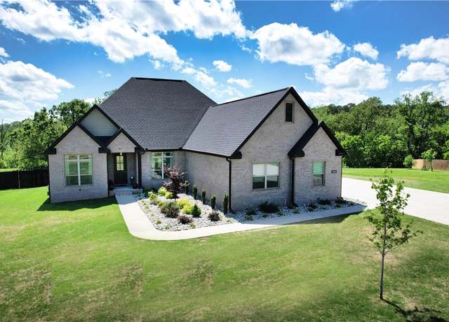 Property at 20980 Double Tree Cir, Springdale, AR 72762, 4 beds, 3 baths
