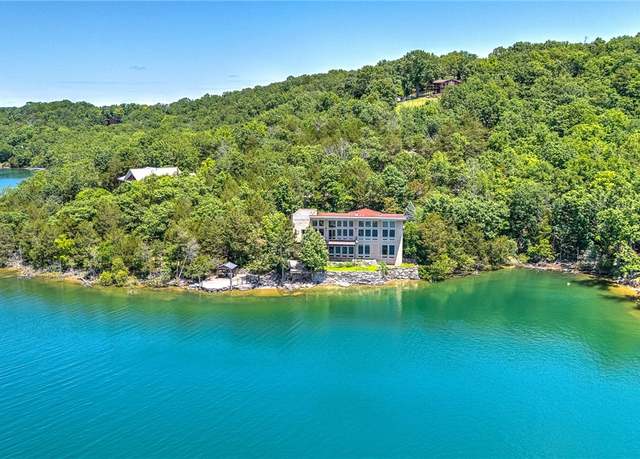 Property at 289 County Road 1521, Eureka Springs, AR 72632, 3 beds, 3.5 baths