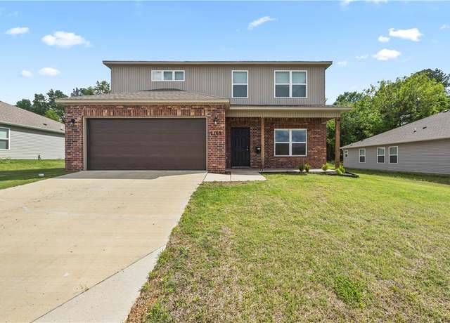 Property at 2765 Emil Dr, Fayetteville, AR 72704, 5 beds, 3.5 baths