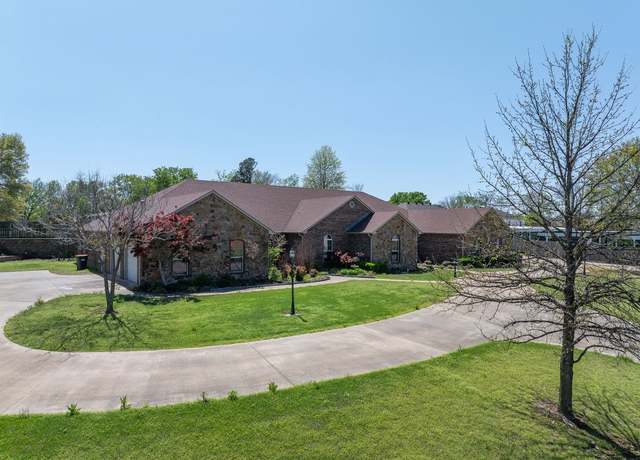 Property at 2524 Kibler Rd, Van Buren, AR 72956, 3 beds, 2 baths