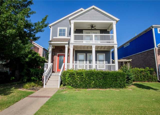 Property at 649 N Rupple Rd, Fayetteville, AR 72704, 3 beds, 2.5 baths