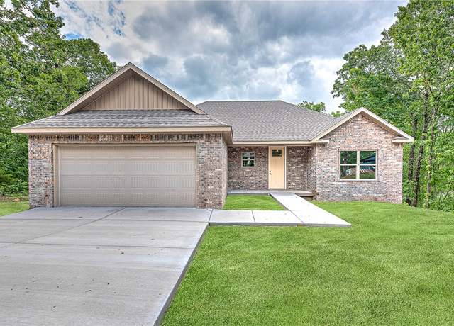 Property at 29 Islay Cir, Bella Vista, AR 72715, 3 beds, 2 baths
