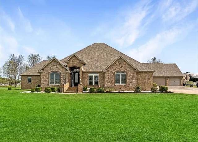 Property at 12198 Little Elm Rd, Farmington, AR 72730, 5 beds, 3.5 baths