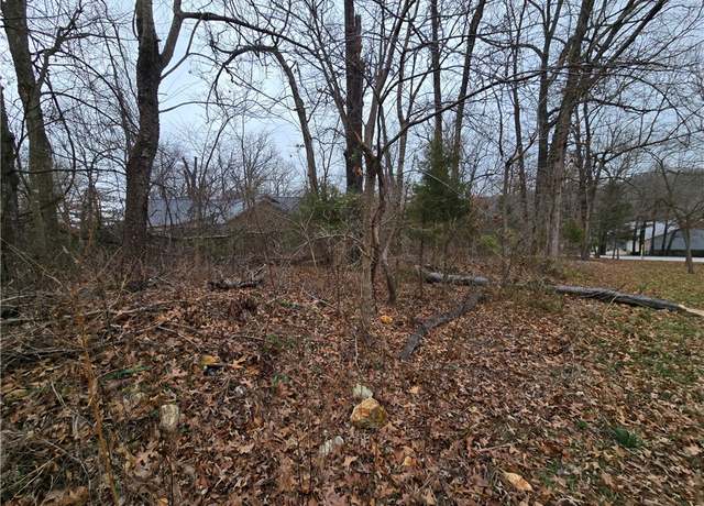 Property at 228 Old Farm Rd, Harrison, AR 72601