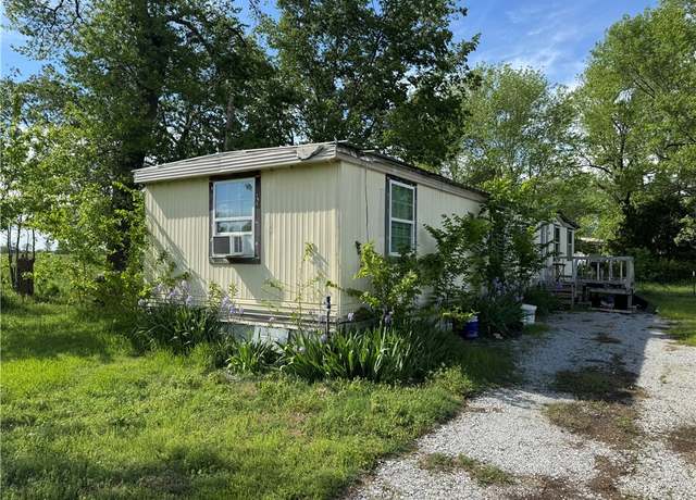 Property at 23963 Floyd Moore Rd, Gentry, AR 72734, 3 beds, 1 bath