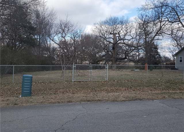 Property at Jay Ave, Elkins, AR 72727