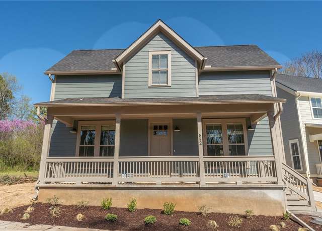 Property at 852 S Waxflower Ave, Fayetteville, AR 72701, 2 beds, 1.5 baths