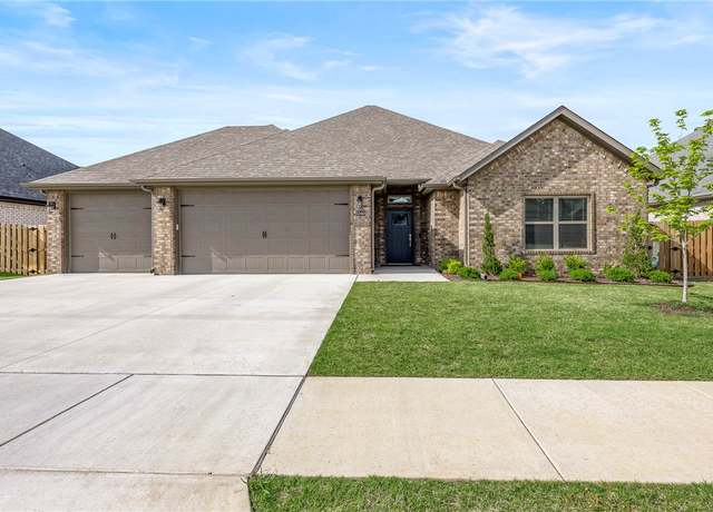 Property at 1340 Sessile Oak Way, Bentonville, AR 72713, 3 beds, 2.5 baths