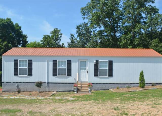 Property at 81 Nature Trl Ln, Noel, MO 64854, 3 beds, 2 baths