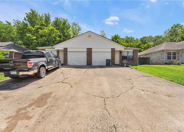 Property at 1422 & 1424 N Dawn Dr Unit 1422 &1424, Fayetteville, AR 72703
