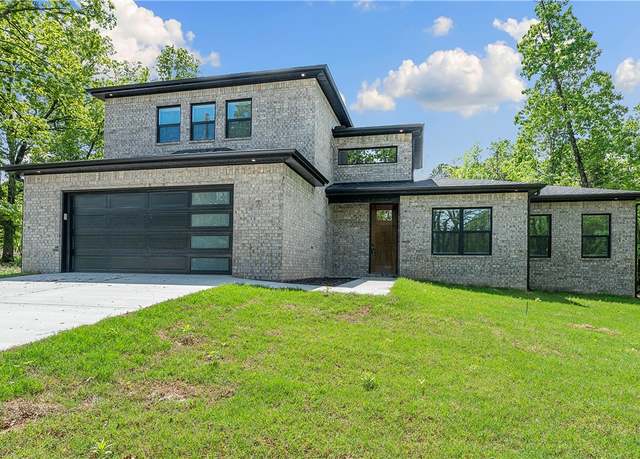 Property at 7 Ironside Ln, Bella Vista, AR 72715, 3 beds, 3 baths