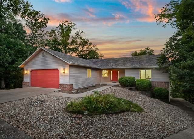 Property at 34 Reading Ln, Bella Vista, AR 72714, 4 beds, 2.5 baths